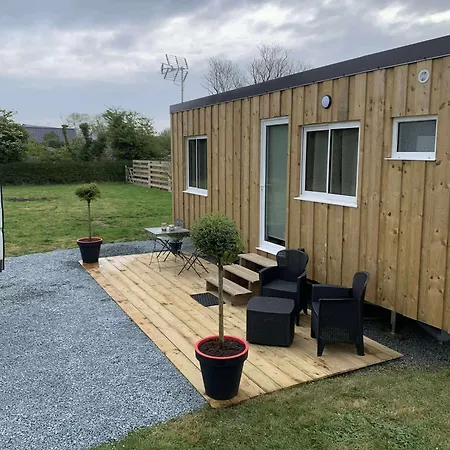 Mimi's Tiny House * Saint-Germain-sur-Ay